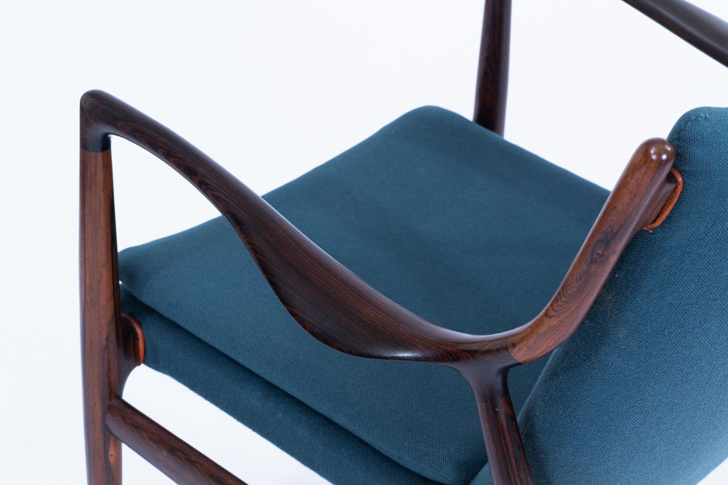 Finn Juhl | NV45 rosewood