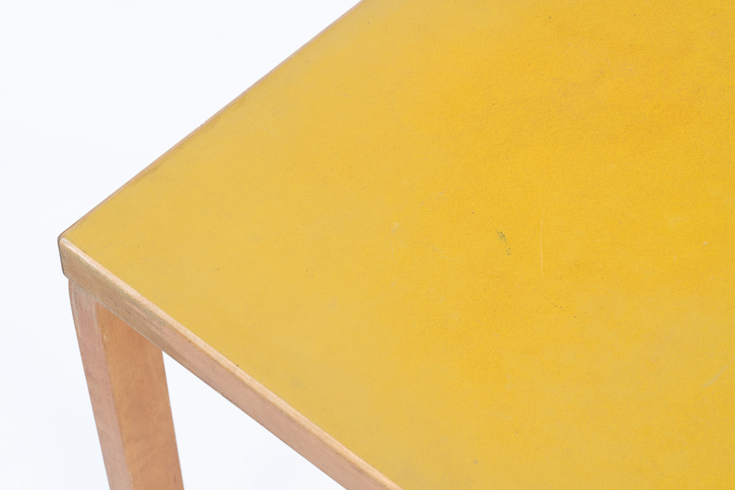 Alvar Aalto | Table yellow linoleum