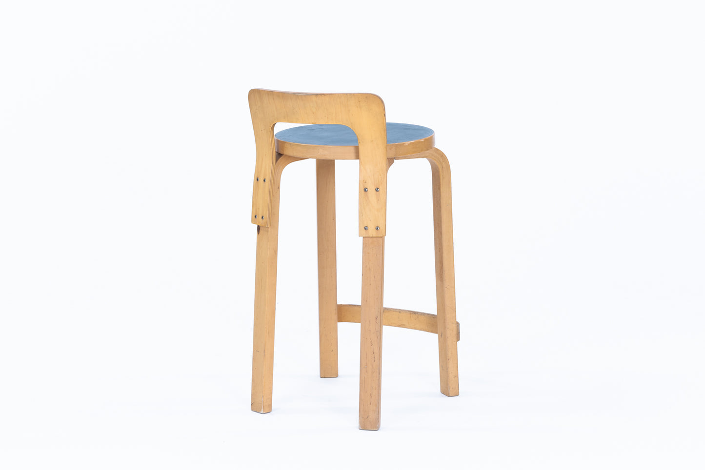 Alvar Aalto | K65 high chair blue linoleum