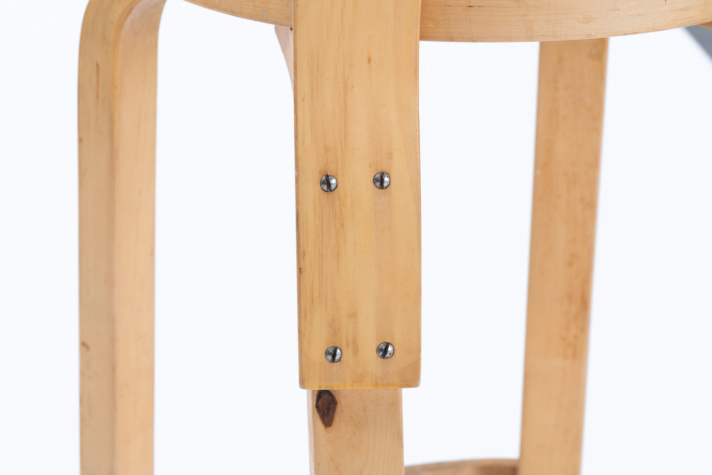 Alvar Aalto | K65 high chair blue linoleum