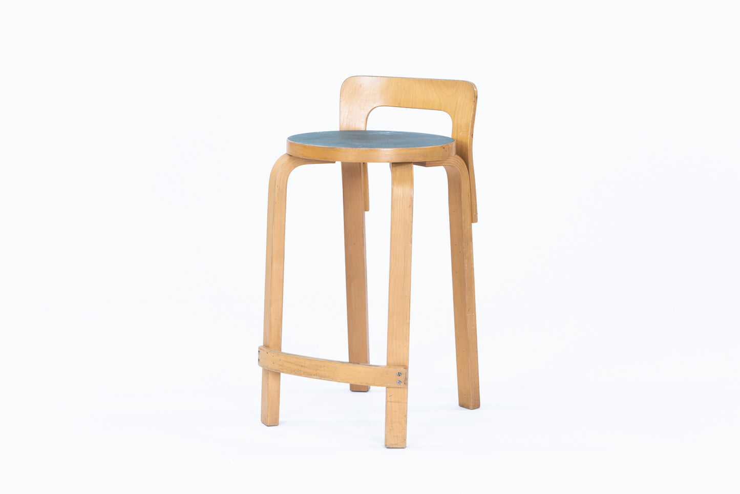 Alvar Aalto | K65 high chair blue linoleum