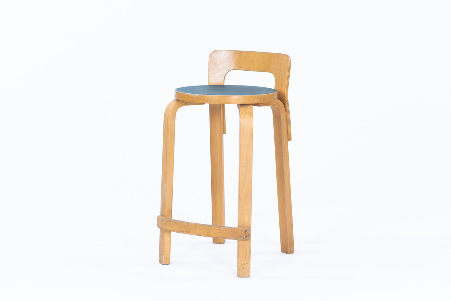 Alvar Aalto | K65 high chair blue linoleum