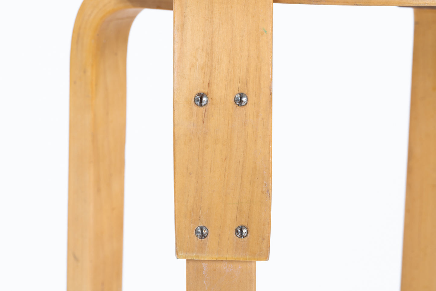 Alvar Aalto | K65 high chair blue linoleum