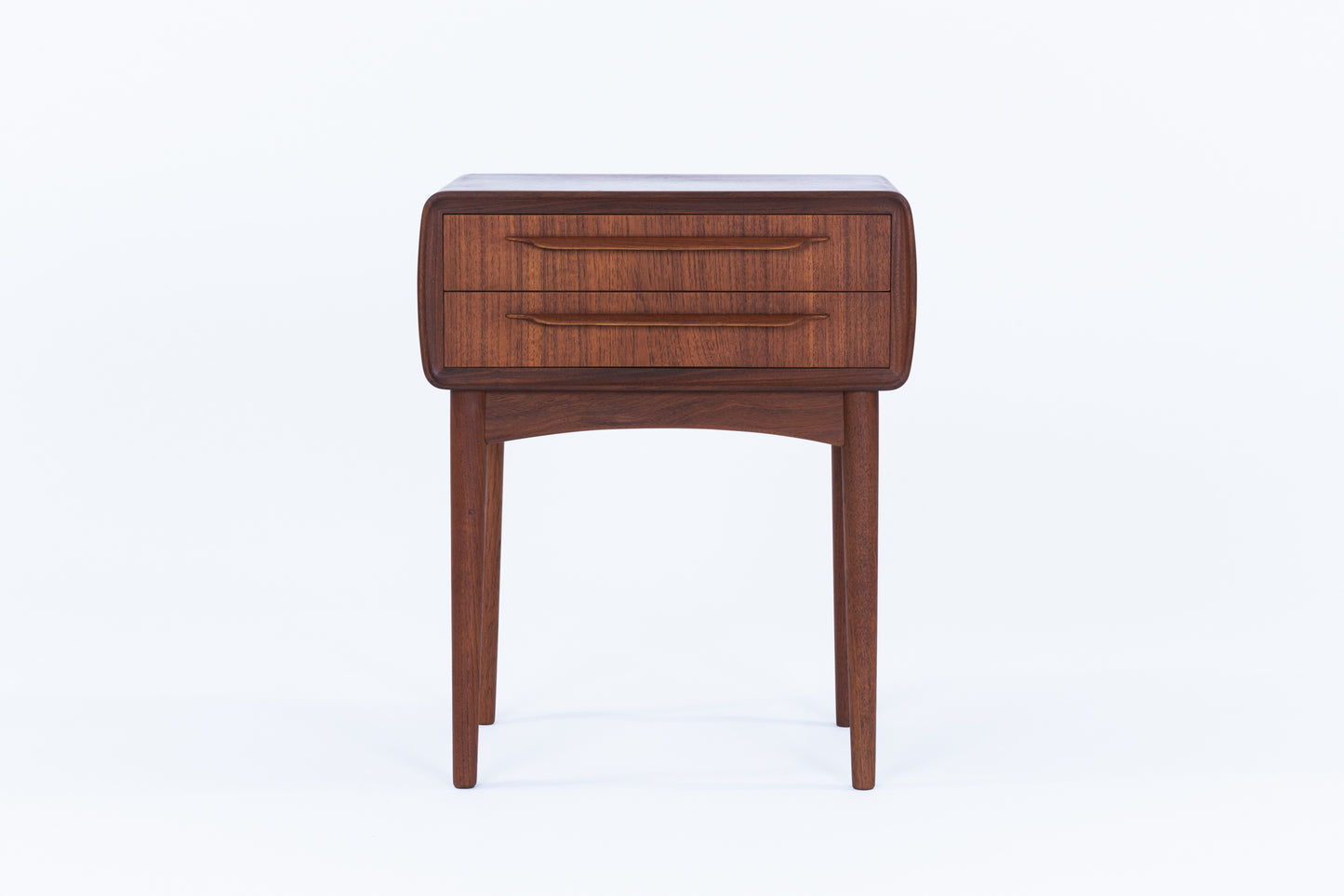 Johannes Andersen | chest teak