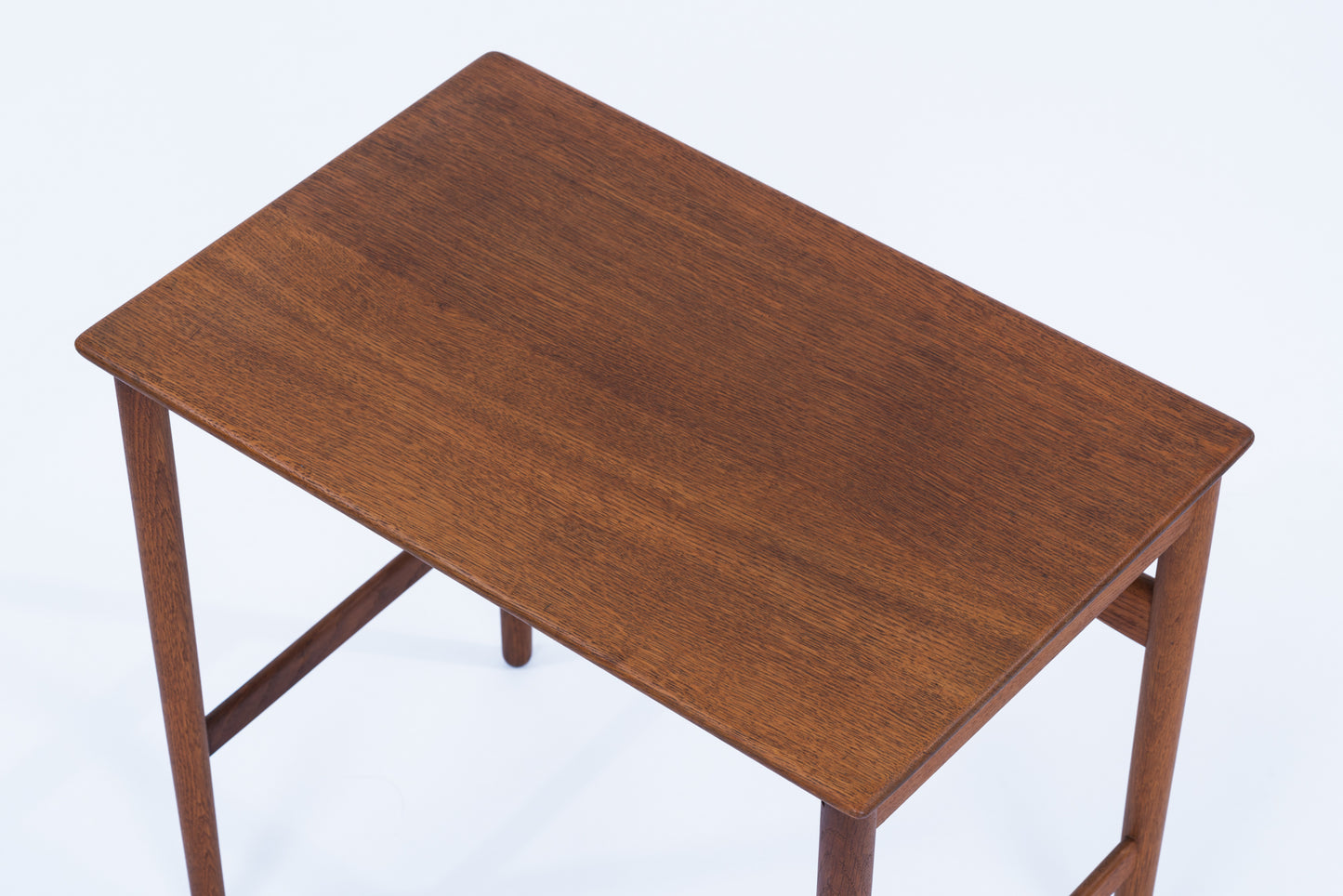 Hans J Wegner | AT40 nest table oak