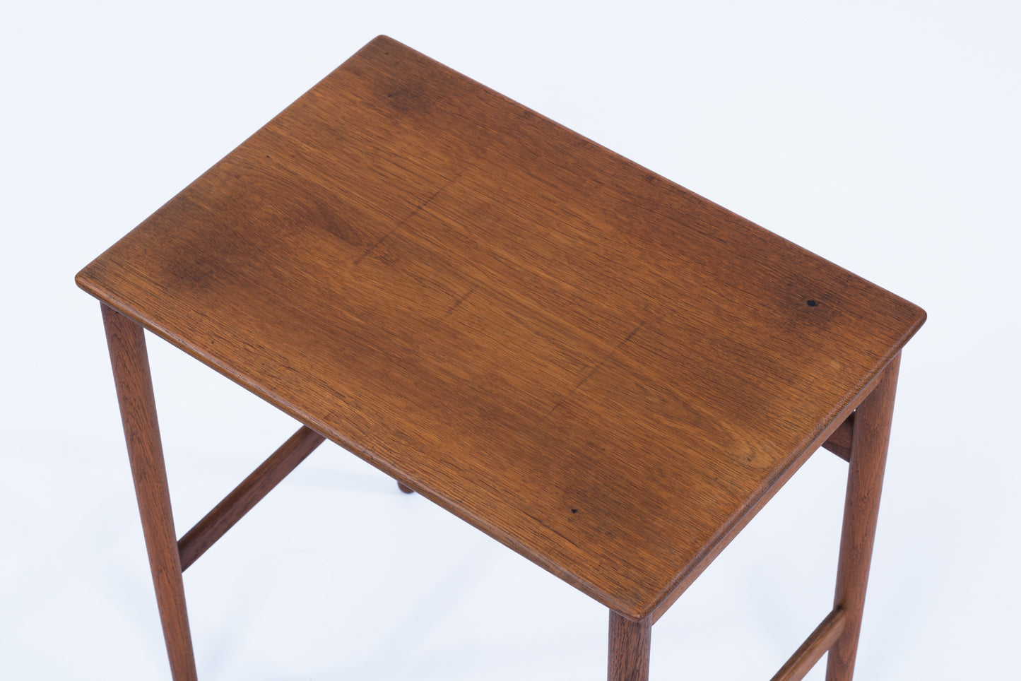 Hans J Wegner | AT40 nest table oak