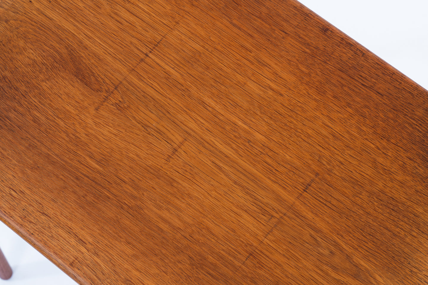 Hans J Wegner | AT40 nest table oak