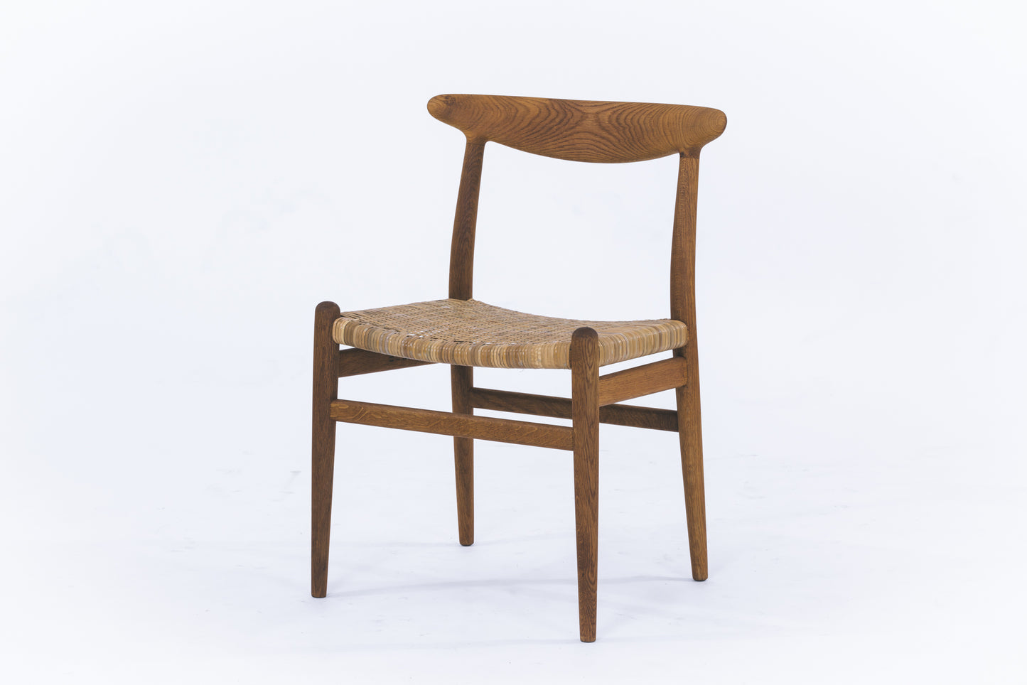 Hans J Wegner | W2 dining chair