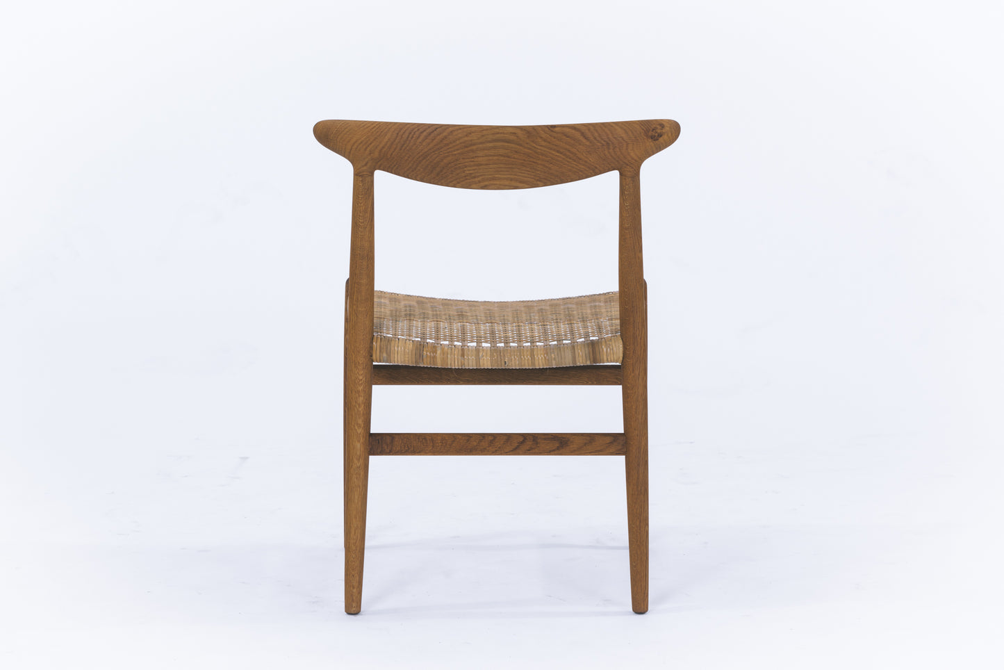 Hans J Wegner | W2 dining chair