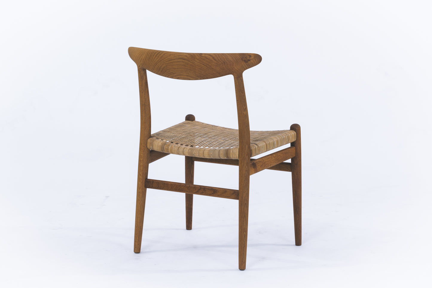 Hans J Wegner | W2 dining chair
