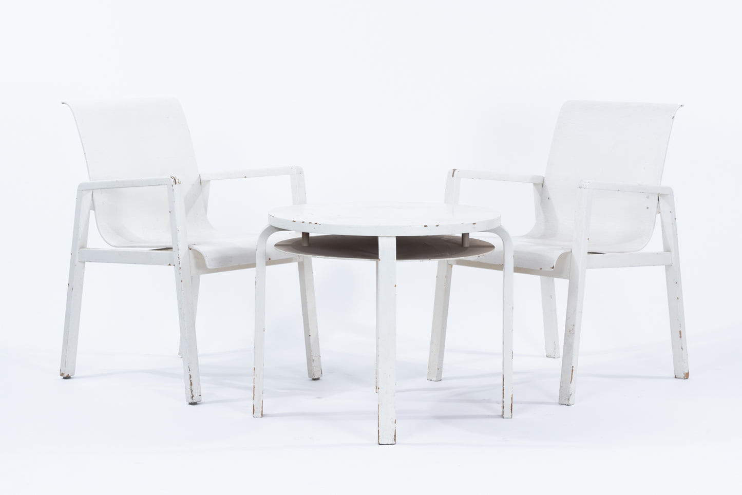Alvar Aalto | 51 / 403 Hallway arm chair & 907b table set white paint