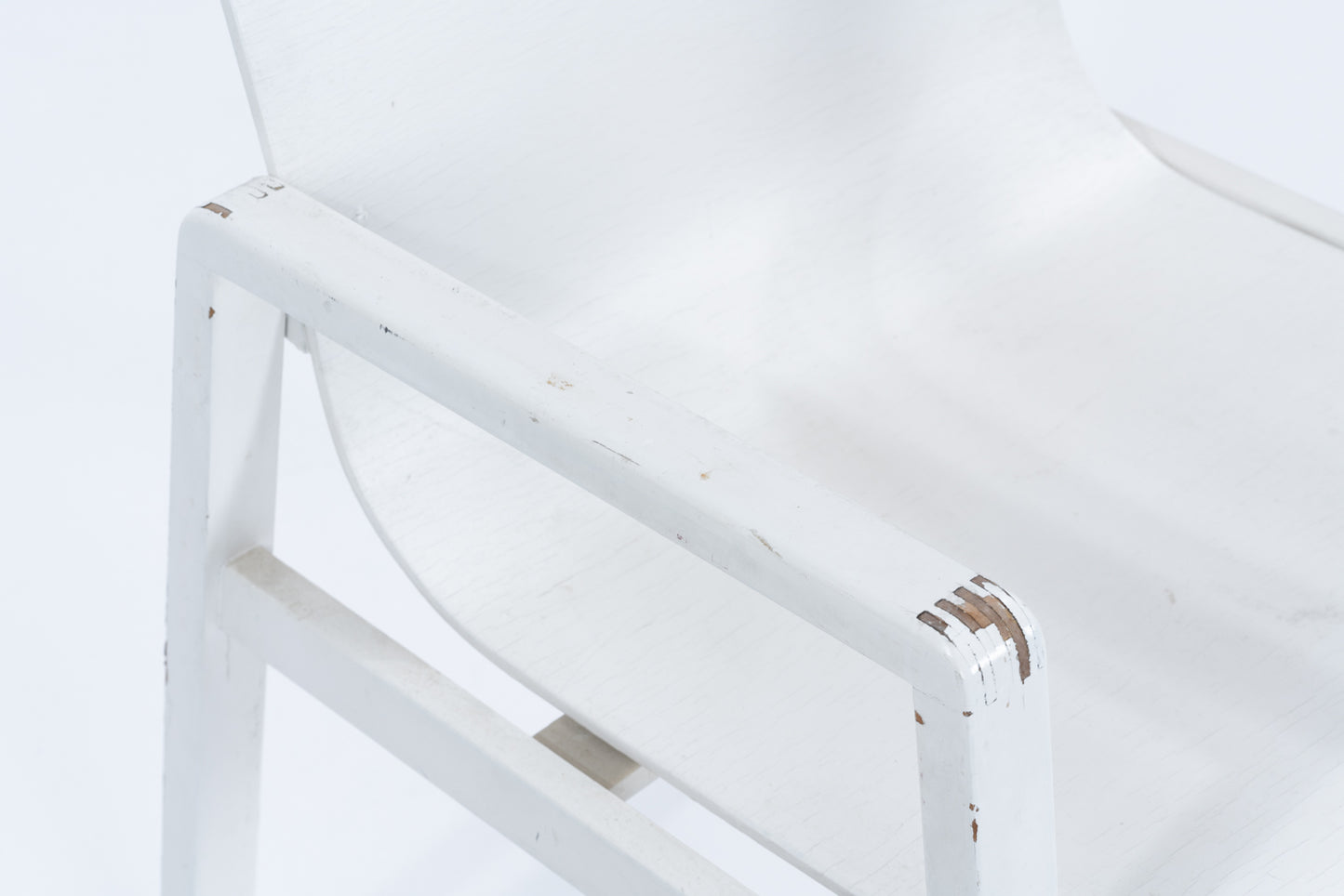 Alvar Aalto | 51 / 403 Hallway arm chair & 907b table set white paint