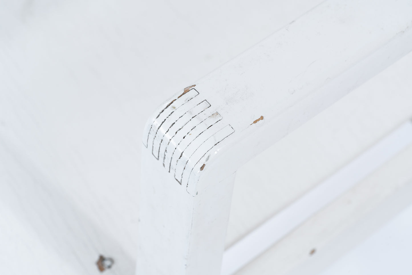 Alvar Aalto | 51 / 403 Hallway arm chair & 907b table set white paint