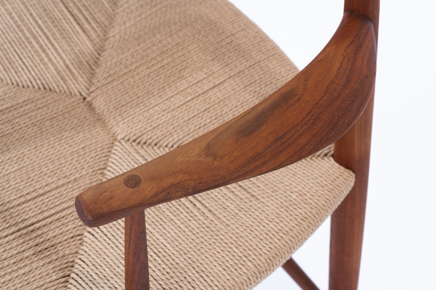 Peter Hvidt & Orla Molgaard Nielsen | model.316 arm chair