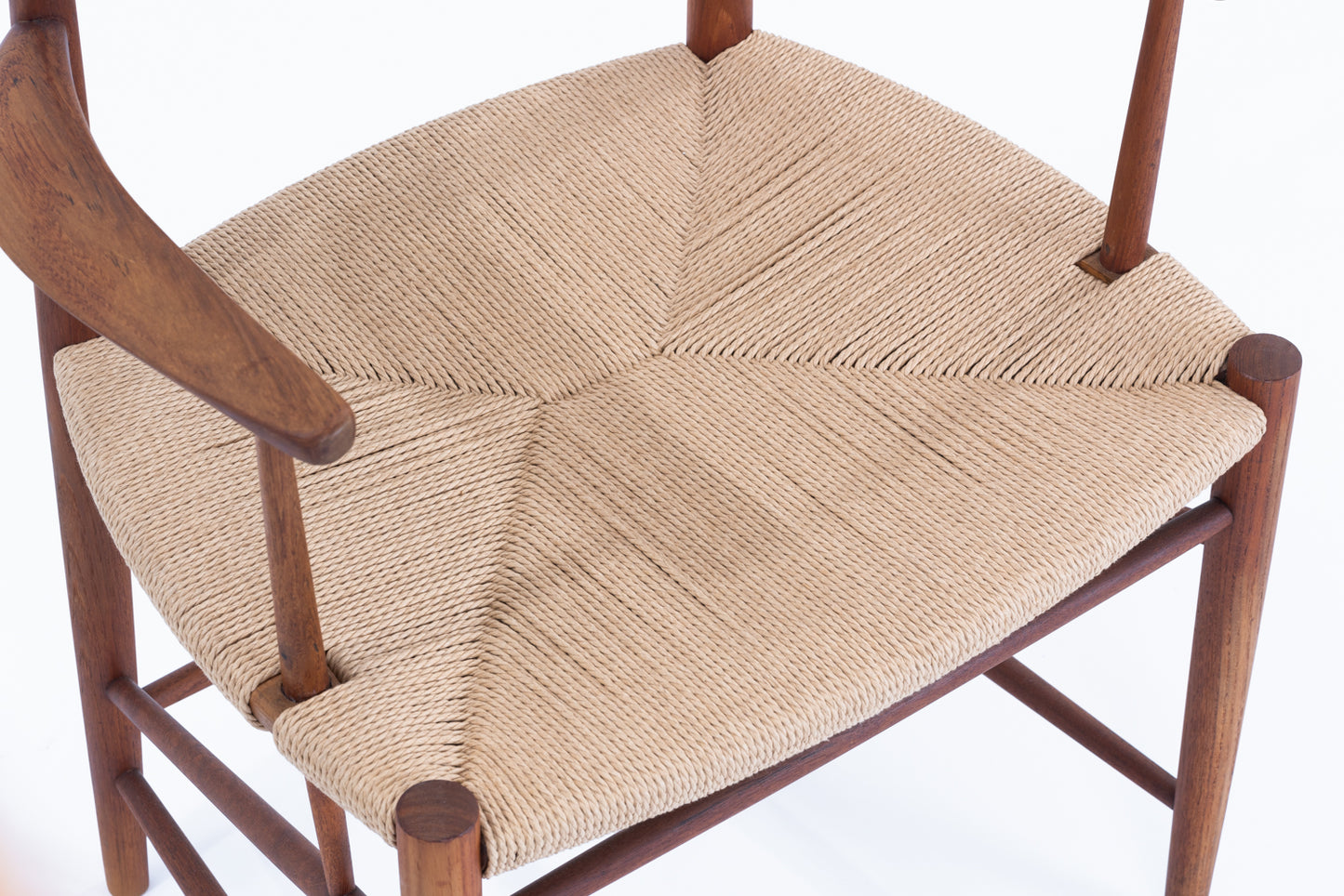 Peter Hvidt & Orla Molgaard Nielsen | model.316 arm chair