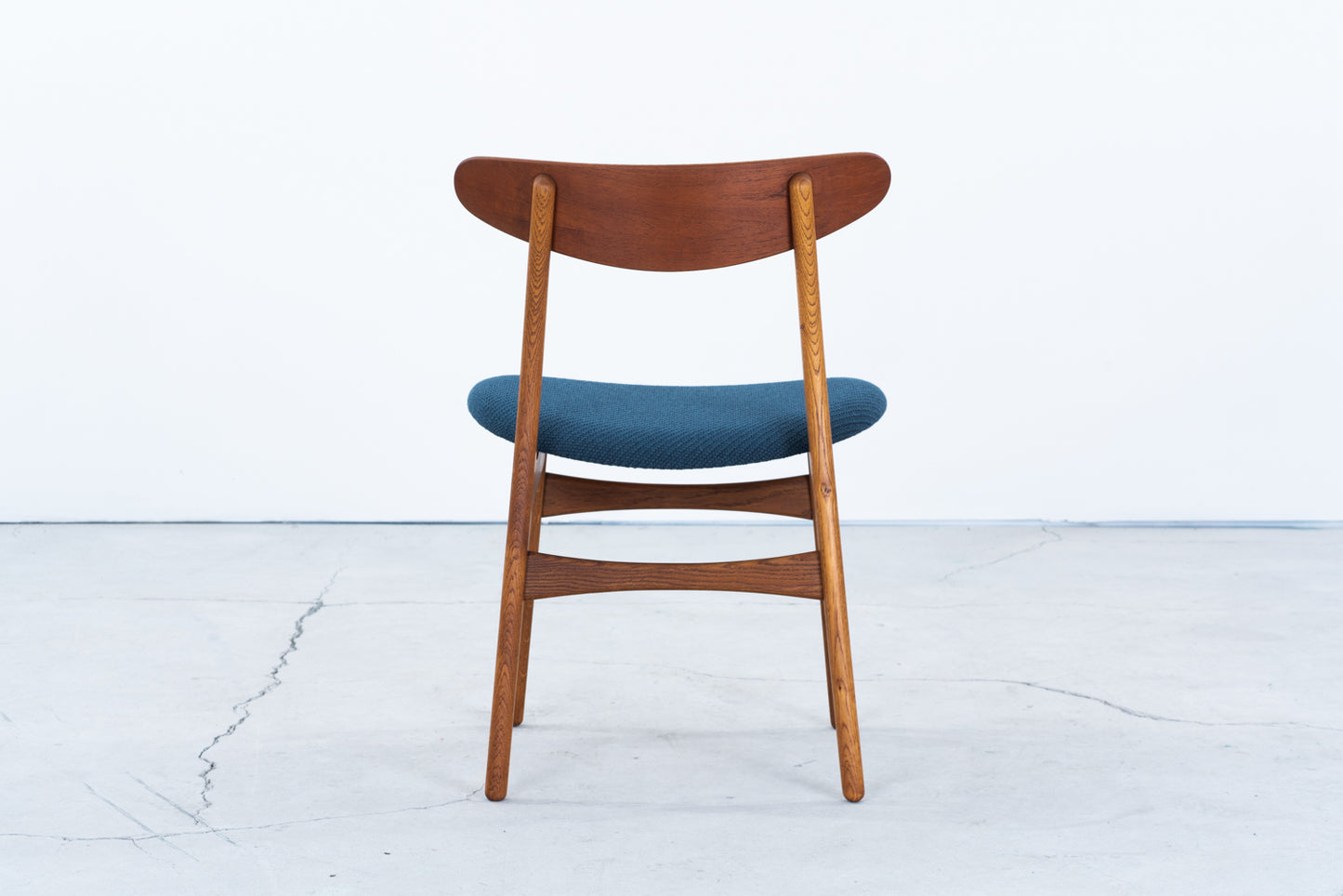 Hans J Wegner | CH30 dining chair