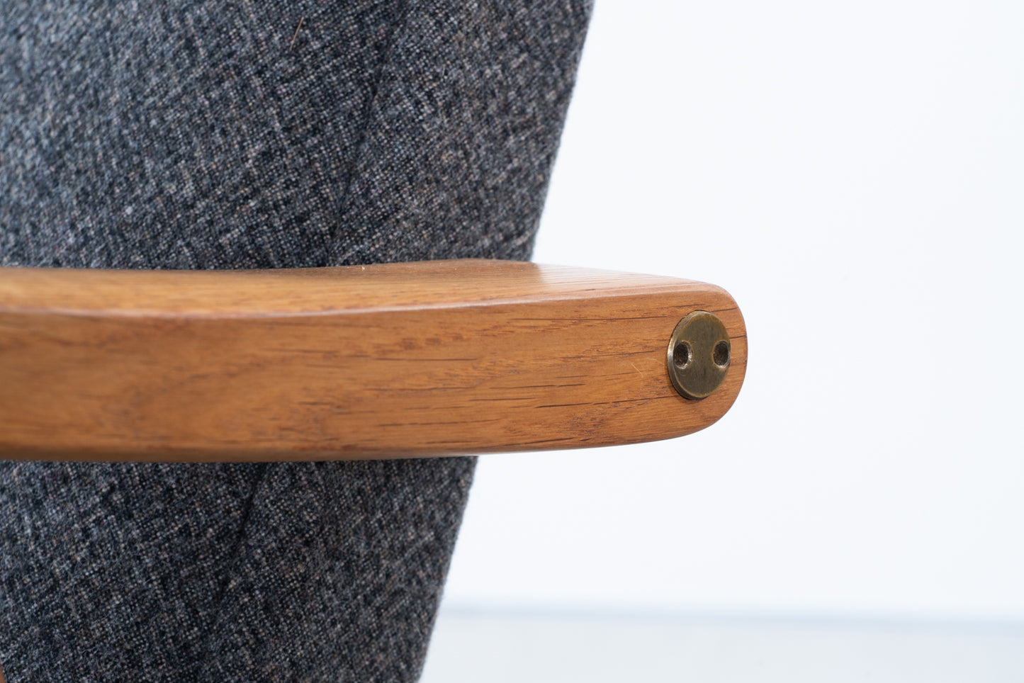 Hans J Wegner | GE260A easy chair