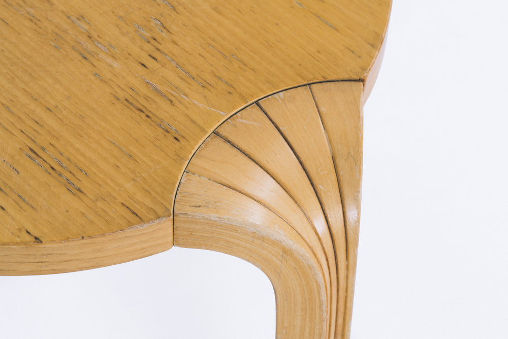 Alvar Aalto | X600 stool