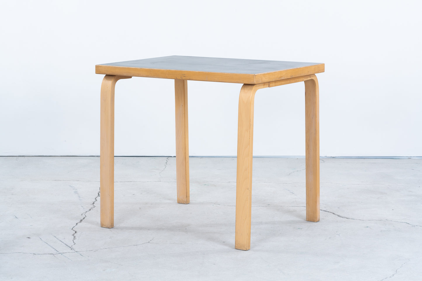 Alvar Aalto | Table gray linoleum