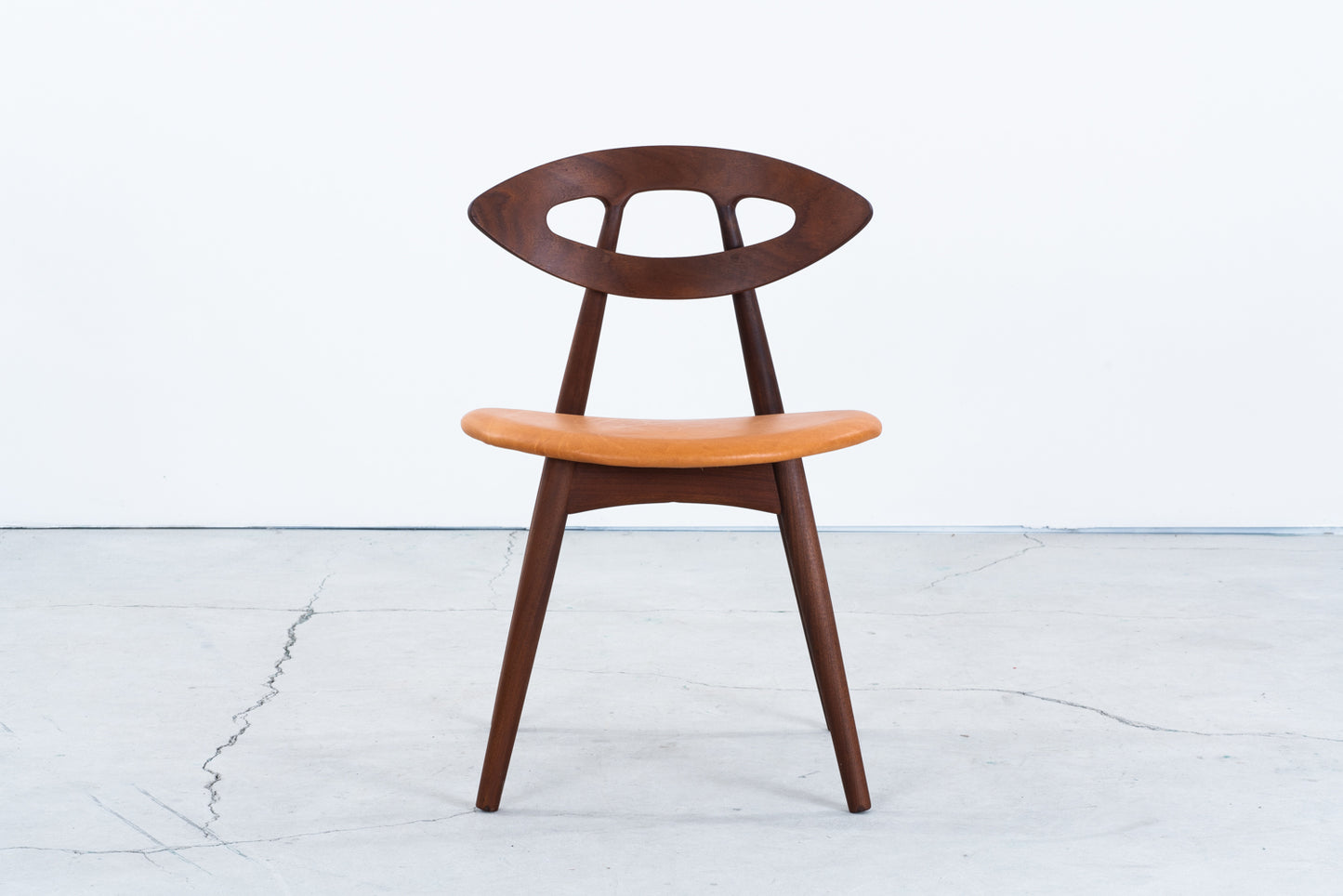Ejvind A Johansson | model.84 eye chair