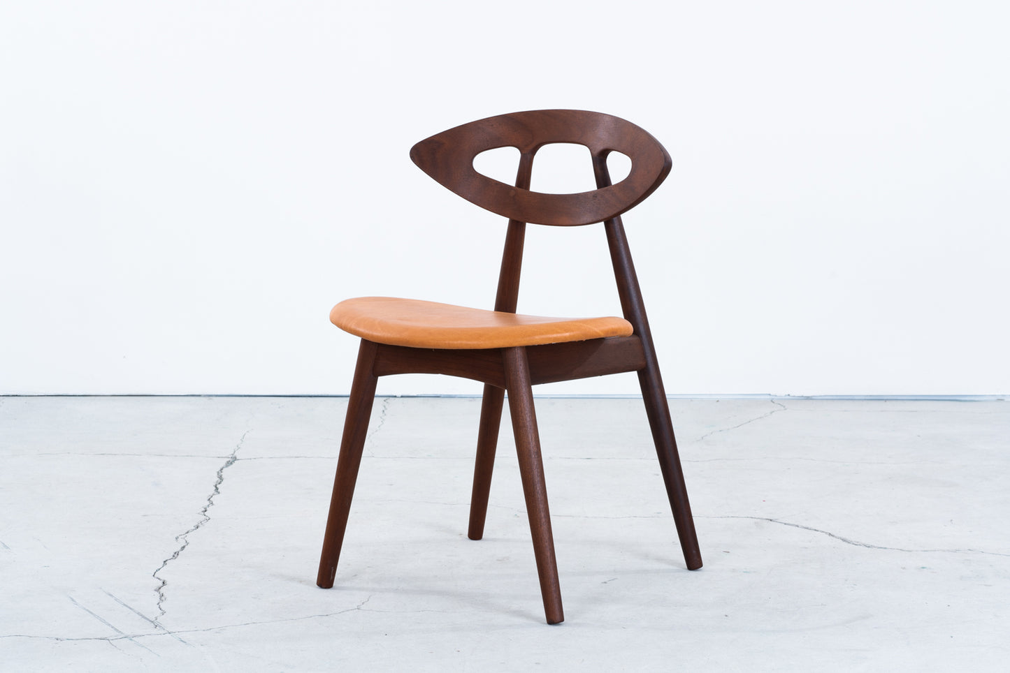 Ejvind A Johansson | model.84 eye chair