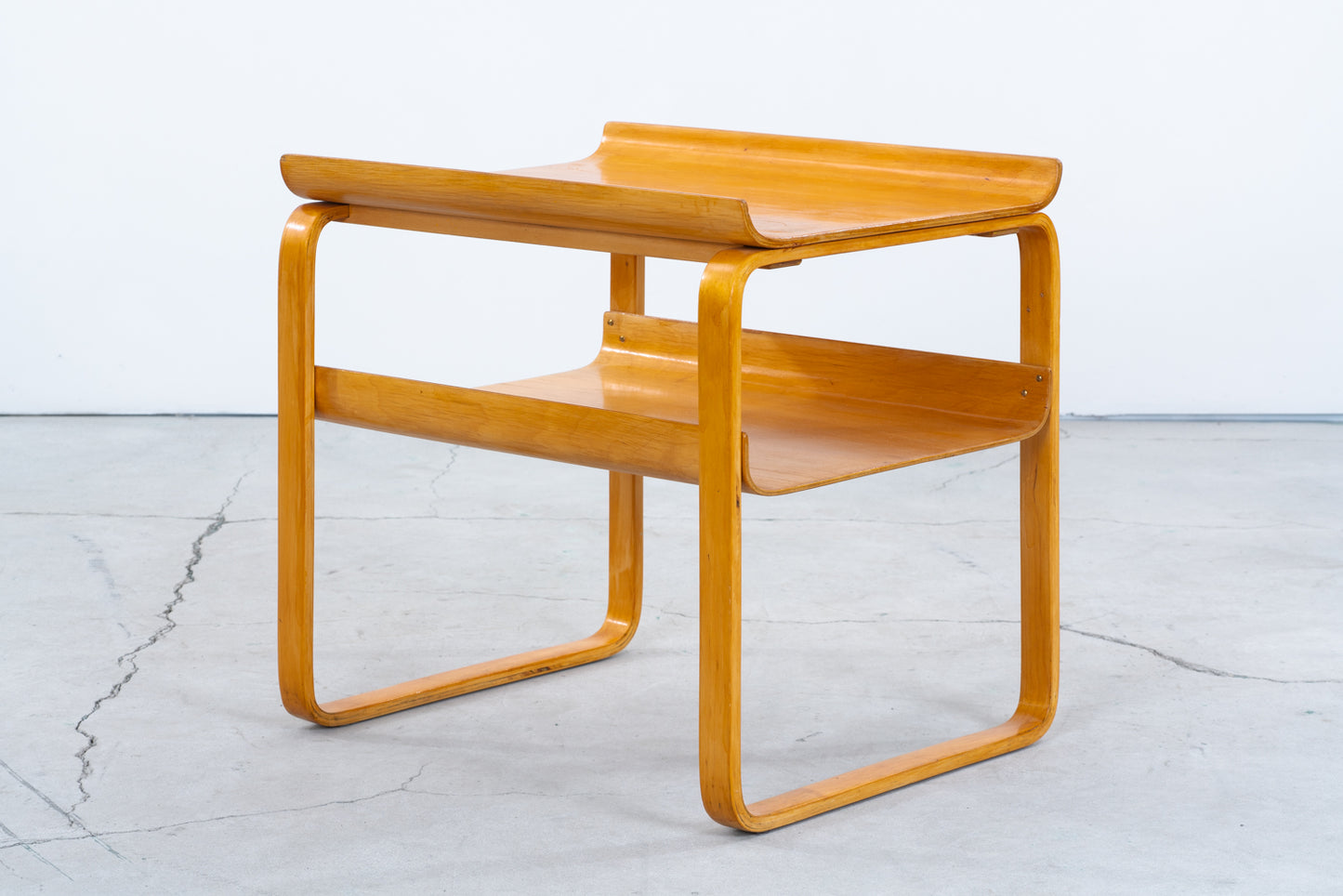 Alvar Aalto | model.75 side table