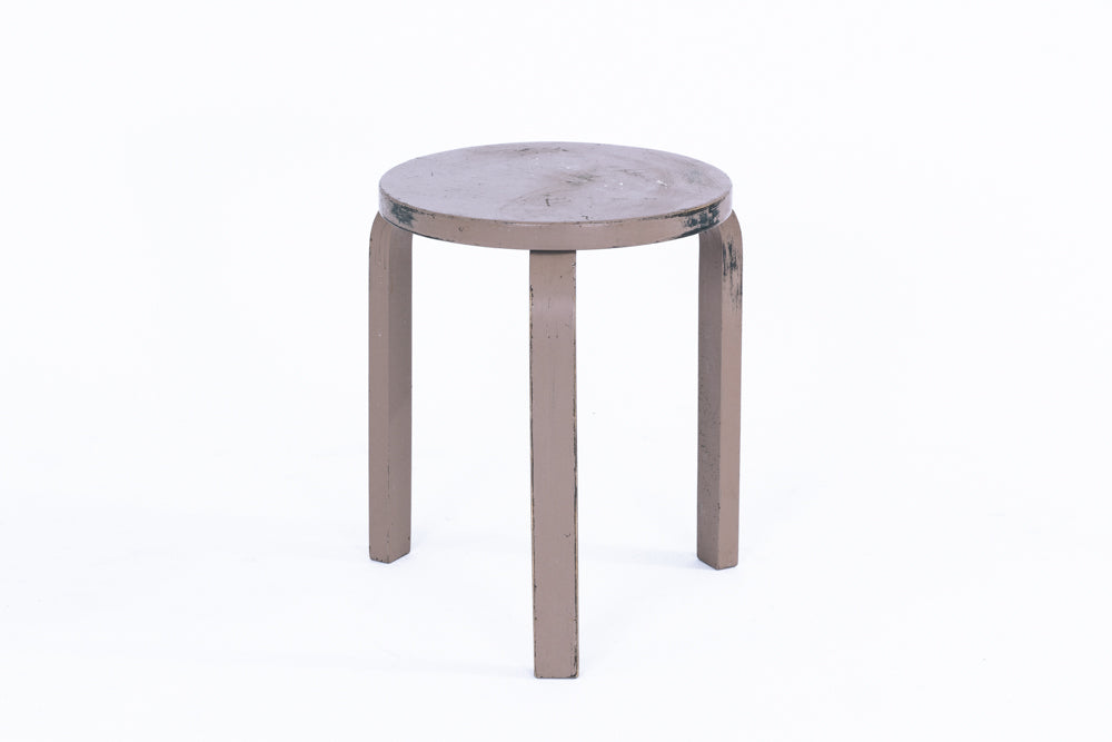 Alvar Aalto | stool 60 gray paint