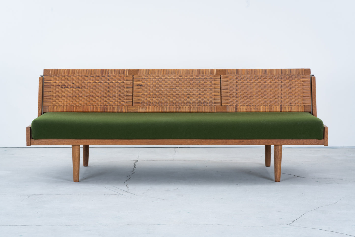 Hans J Wegner | GE7 (GE258) daybed