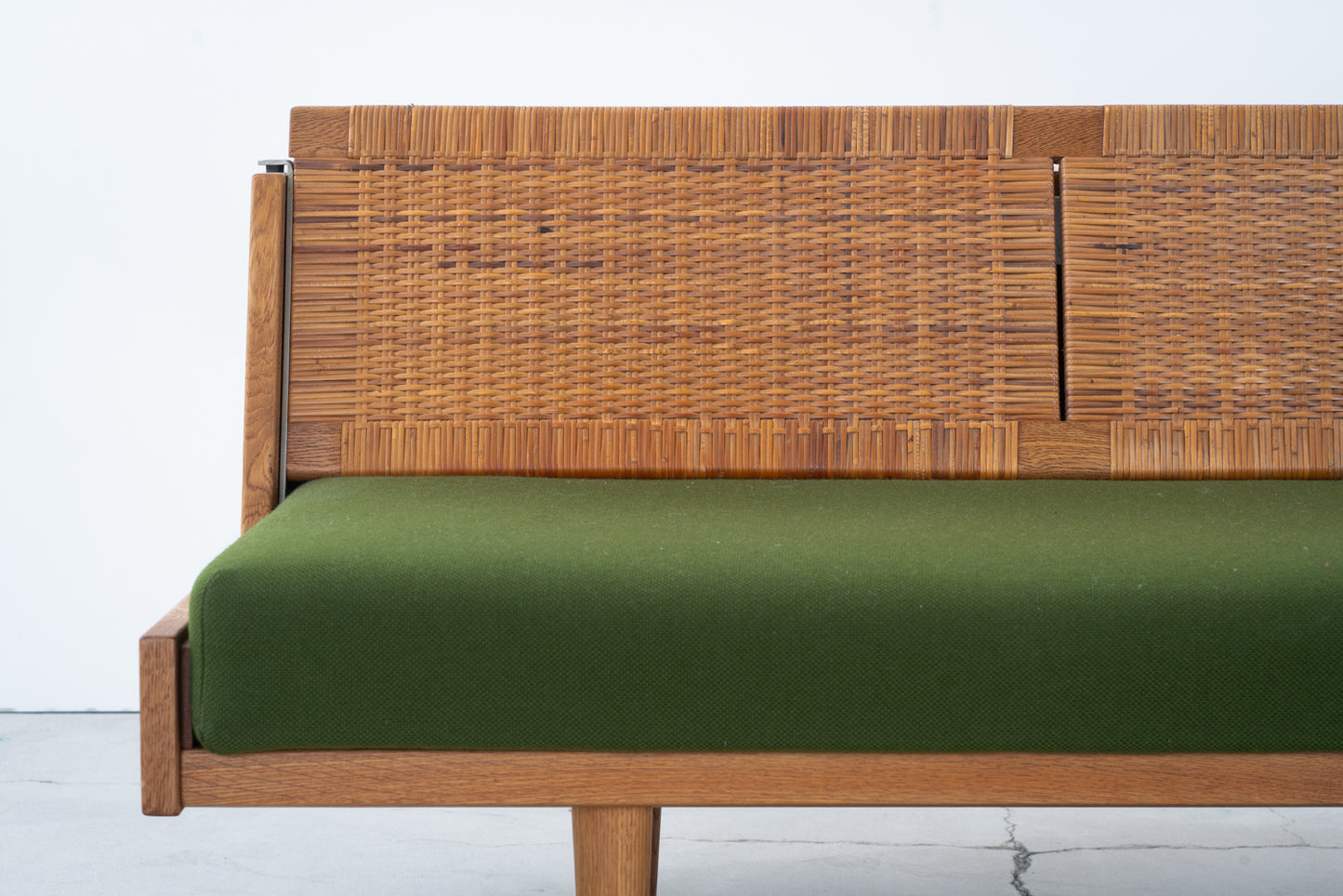 Hans J Wegner | GE7 (GE258) daybed