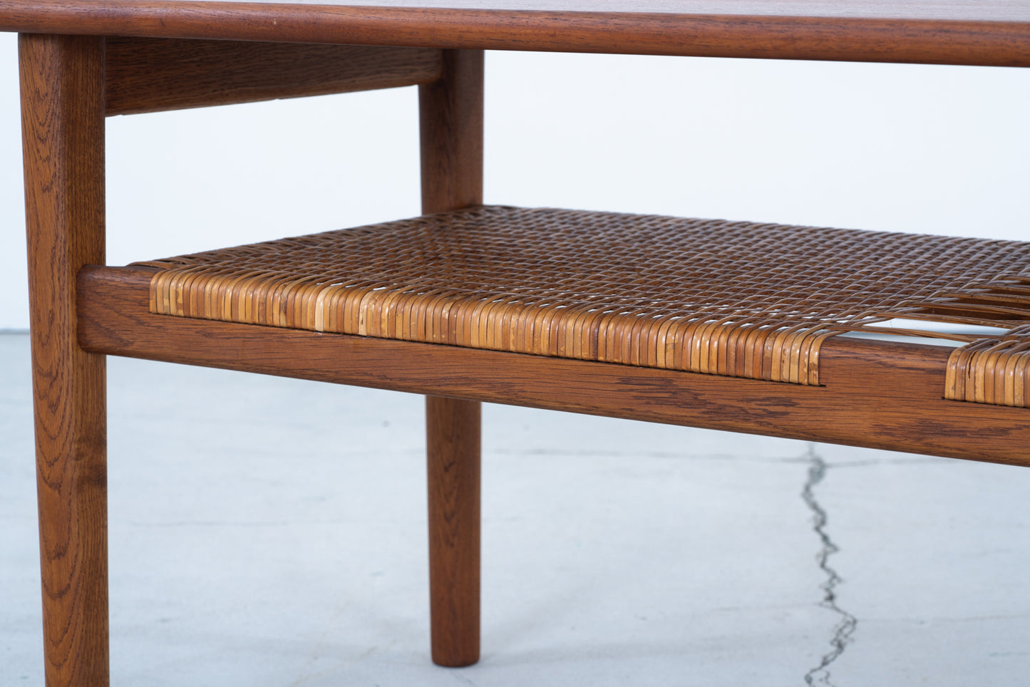 Hans J Wegner | AT10 coffee table