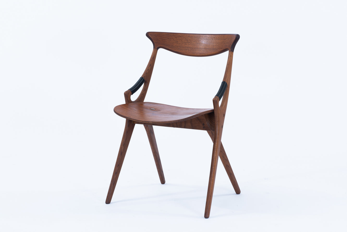 Arne Hovmand Olsen | model.17 chair