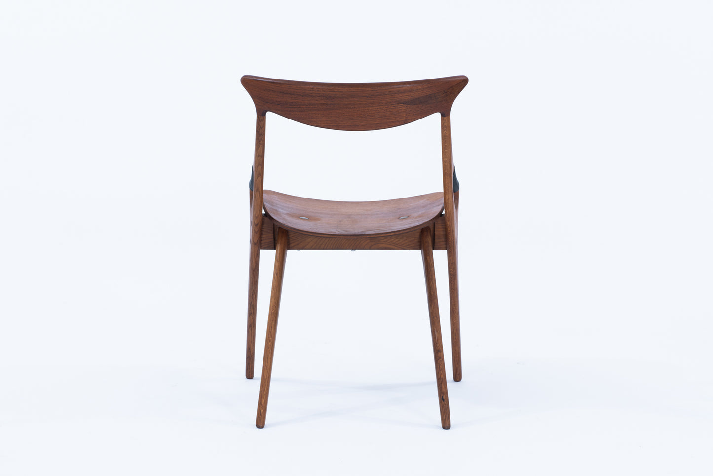 Arne Hovmand Olsen | model.17 chair