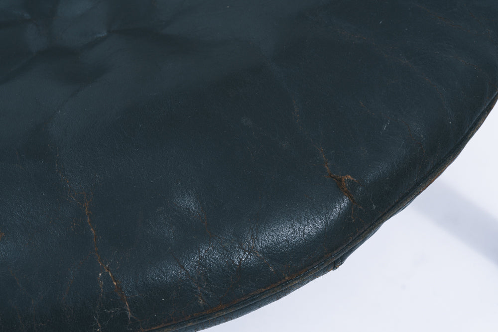 Poul Kjaerholm | PK33 stool