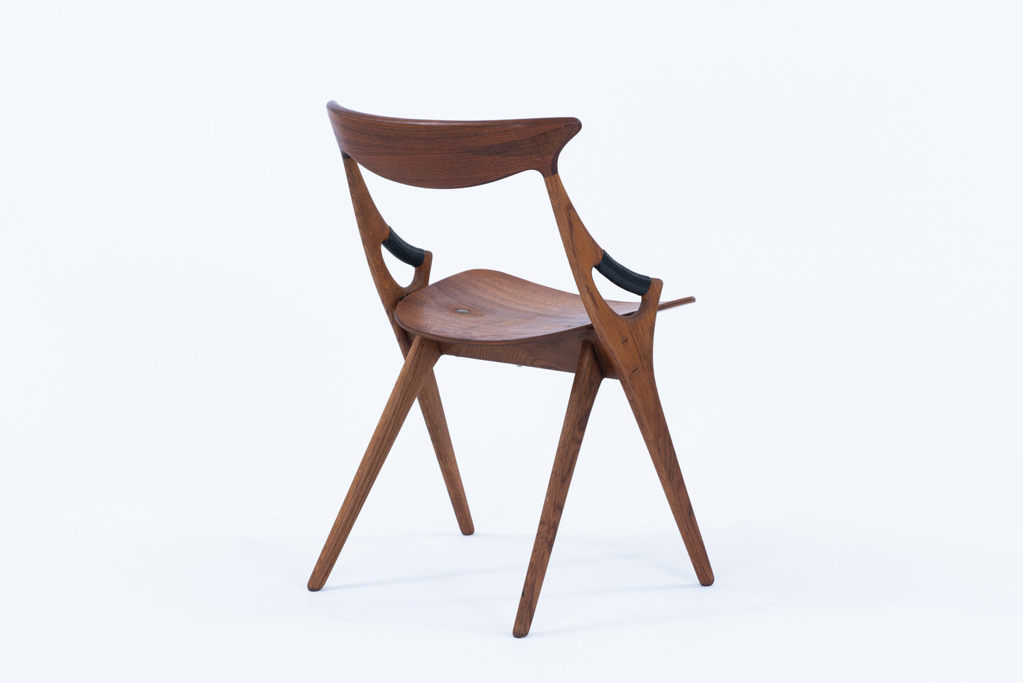 Arne Hovmand Olsen | model.17 chair