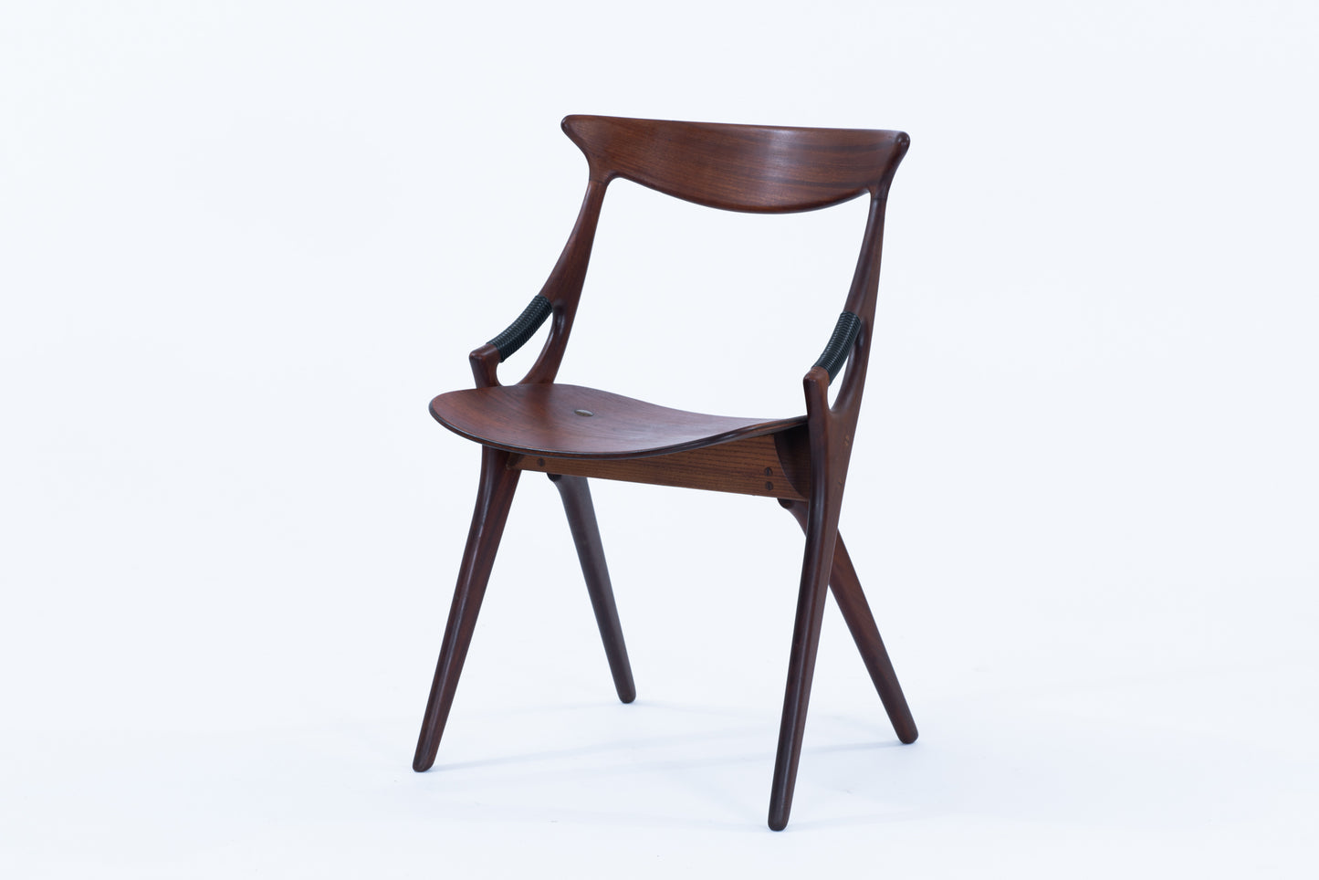 Arne Hovmand Olsen | model.17 chair