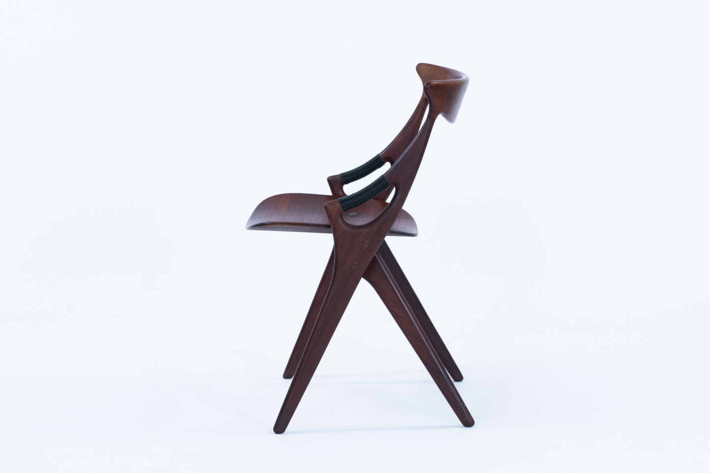 Arne Hovmand Olsen | model.17 chair