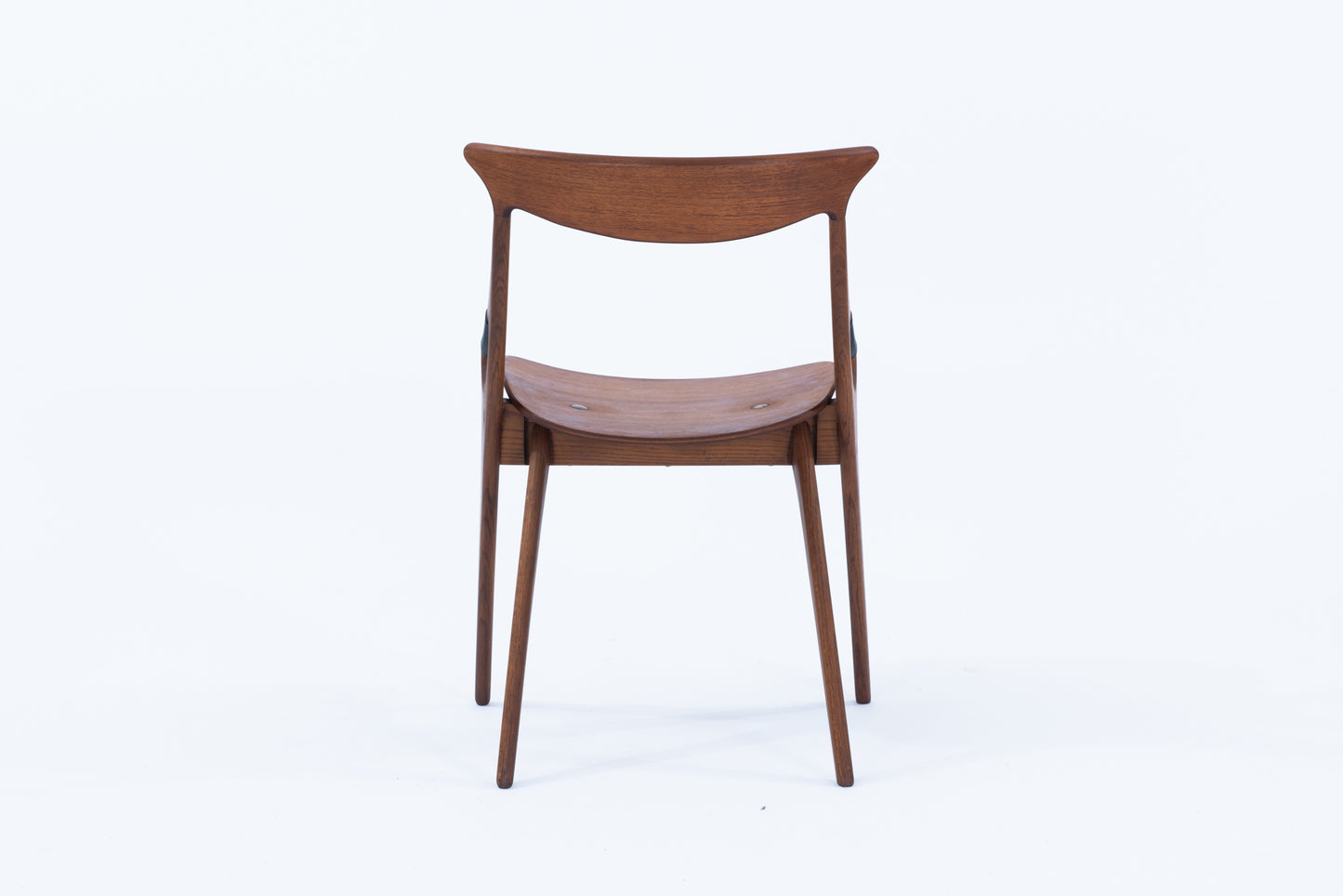 Arne Hovmand Olsen | model.17 chair