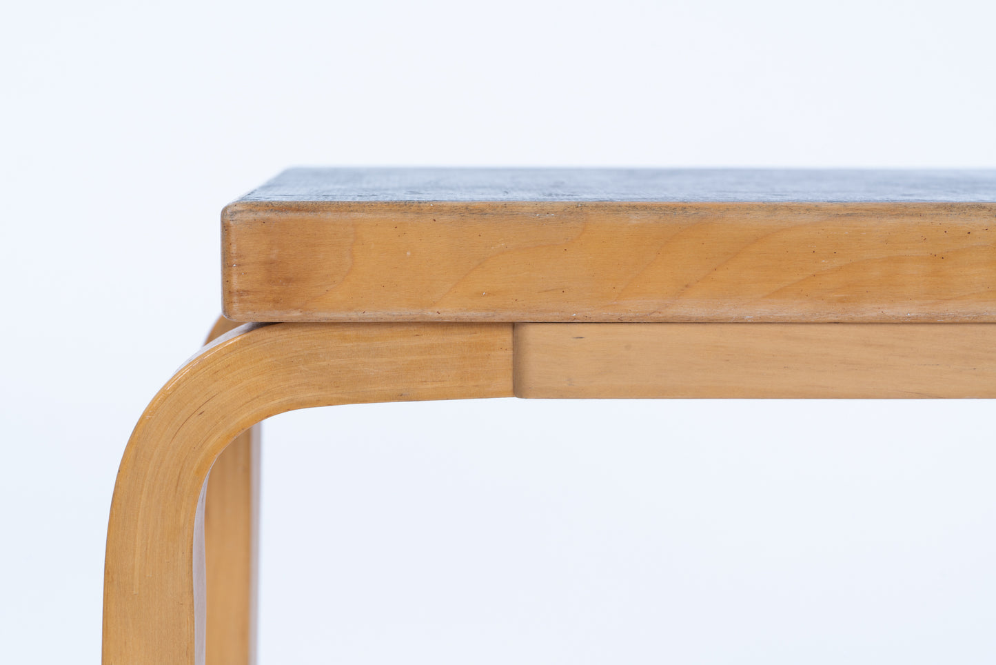 Alvar Aalto | Side Table black linoleum