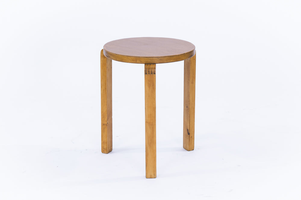 Alvar Aalto | stool 60 war-leg