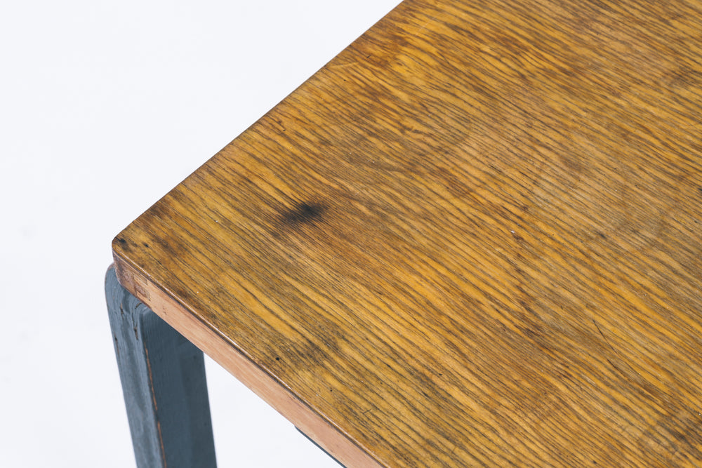 Alvar Aalto | side table paint