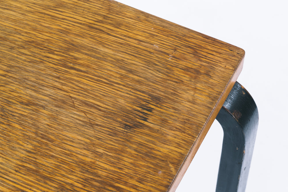 Alvar Aalto | side table paint