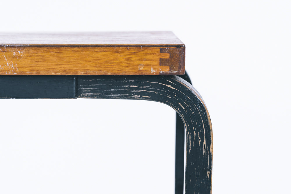 Alvar Aalto | side table paint