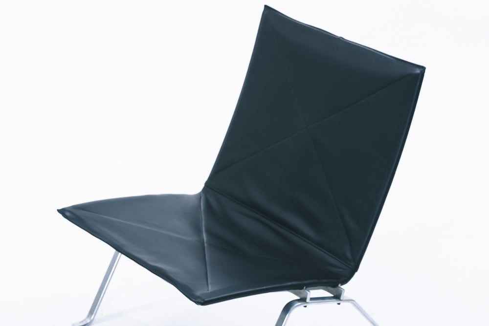 Poul Kjaerholm | PK22 Lounge Chair