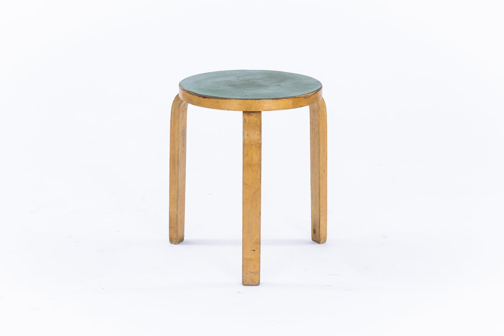 Alvar Aalto | stool 60 green linoleum