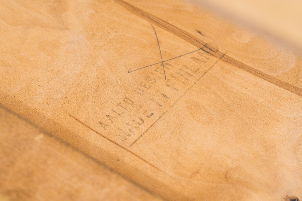 Alvar Aalto | Radio Table