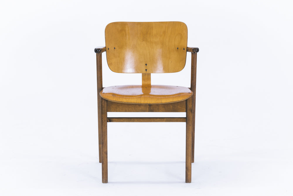 Ilmari Tapiovaara | Domus chair