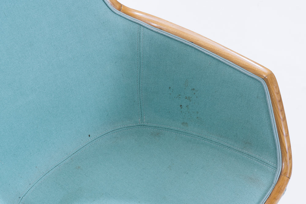 Arne Jacobsen | Giraffe chair for SAS royal hotel