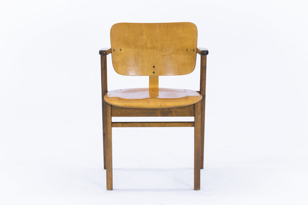 Ilmari Tapiovaara | Domus chair