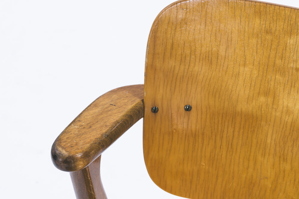 Ilmari Tapiovaara | Domus chair