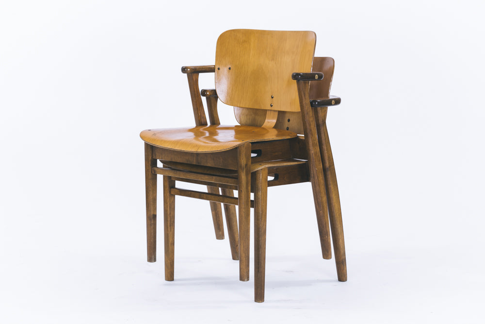 Ilmari Tapiovaara | Domus chair